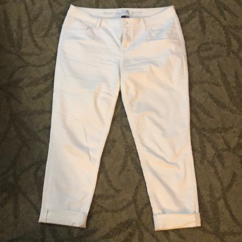 Apt 9 slim Capri